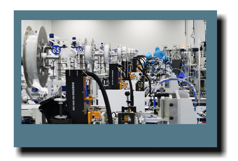 1277星际电子游戏UV喷码机与一次性口罩机组合出产线